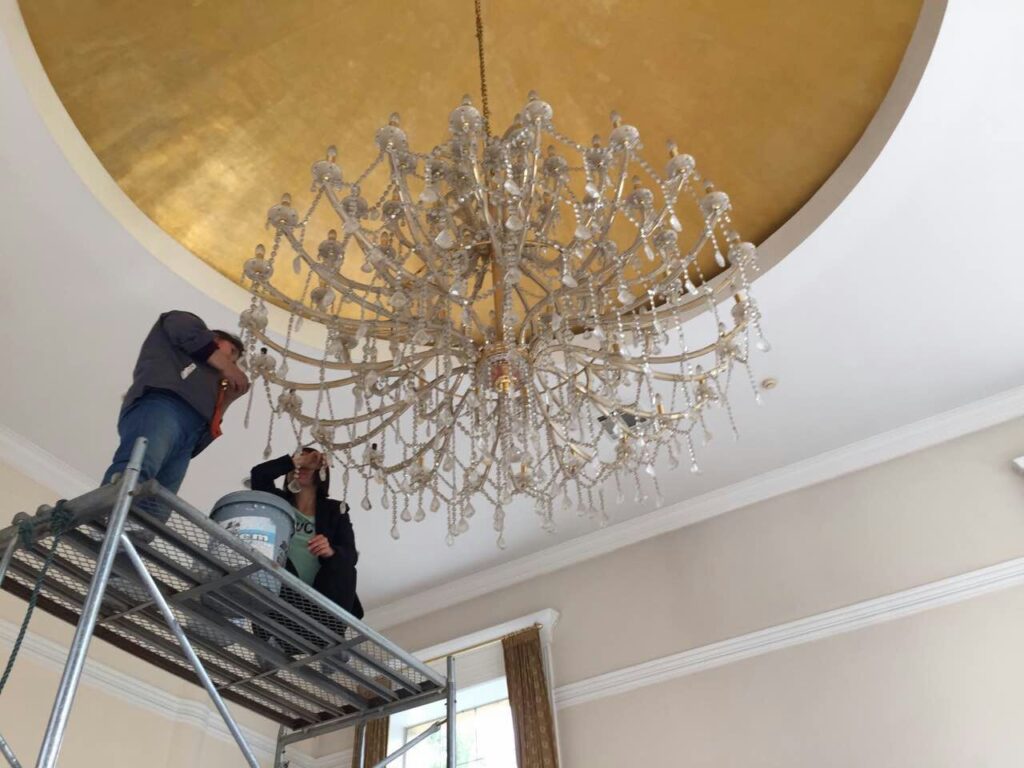 jasa cuci lampu hias Gresik